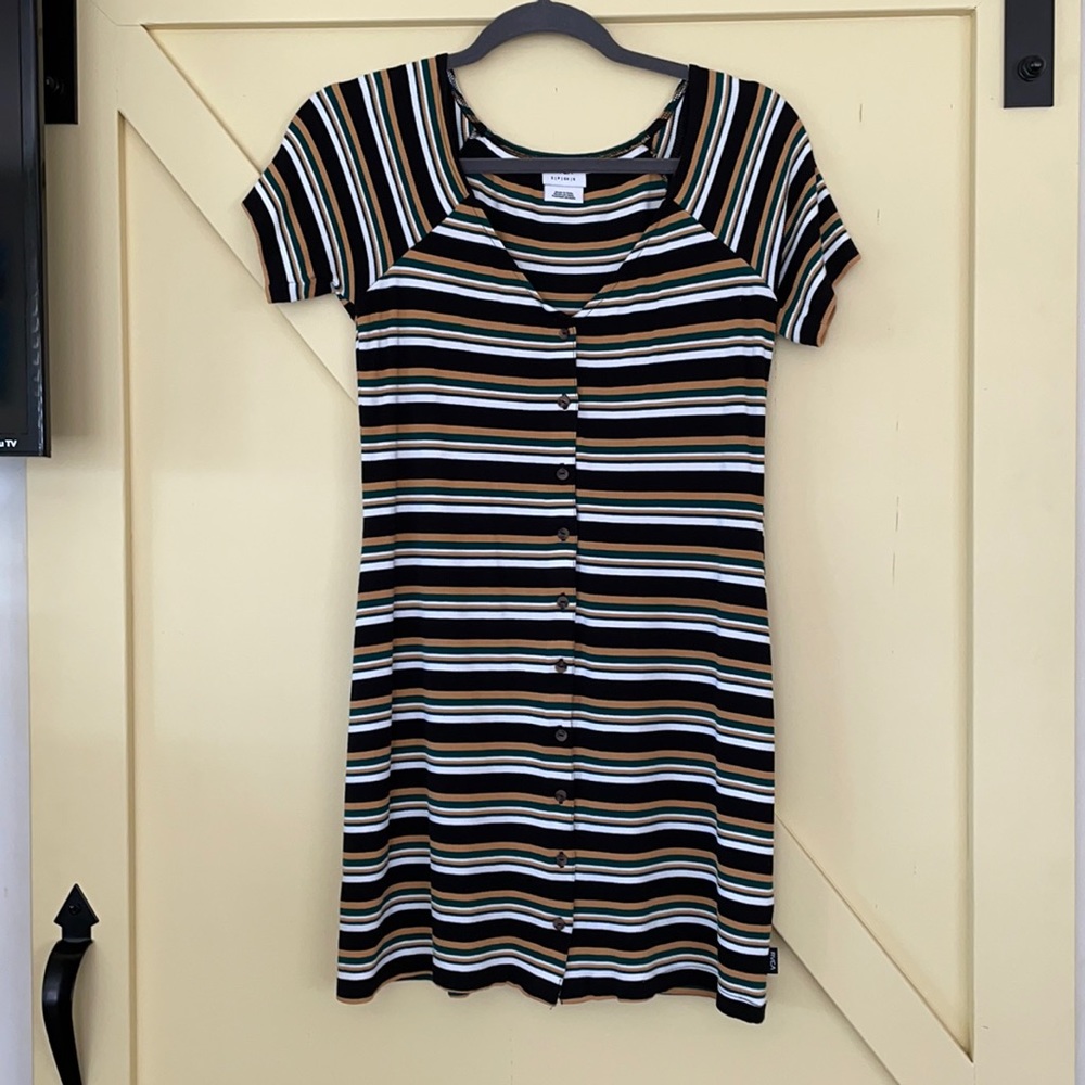 RVCA button down dress